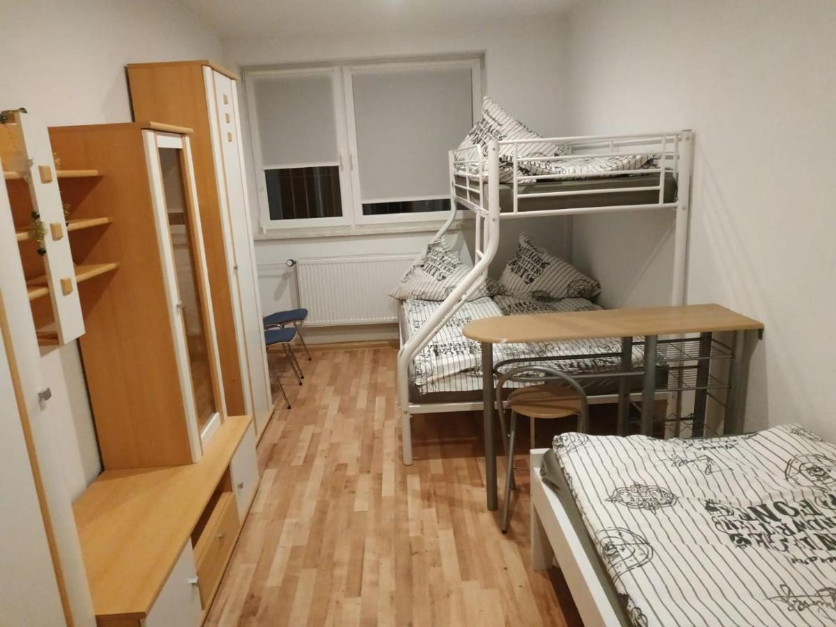 4U Hostel Zgorzelec - Free Parking Jedrzychowice  Экстерьер фото
