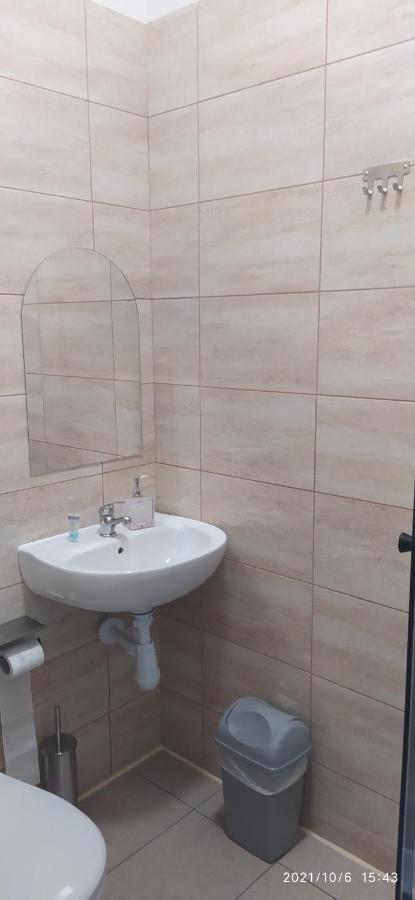 4U Hostel Zgorzelec - Free Parking Jedrzychowice  Экстерьер фото