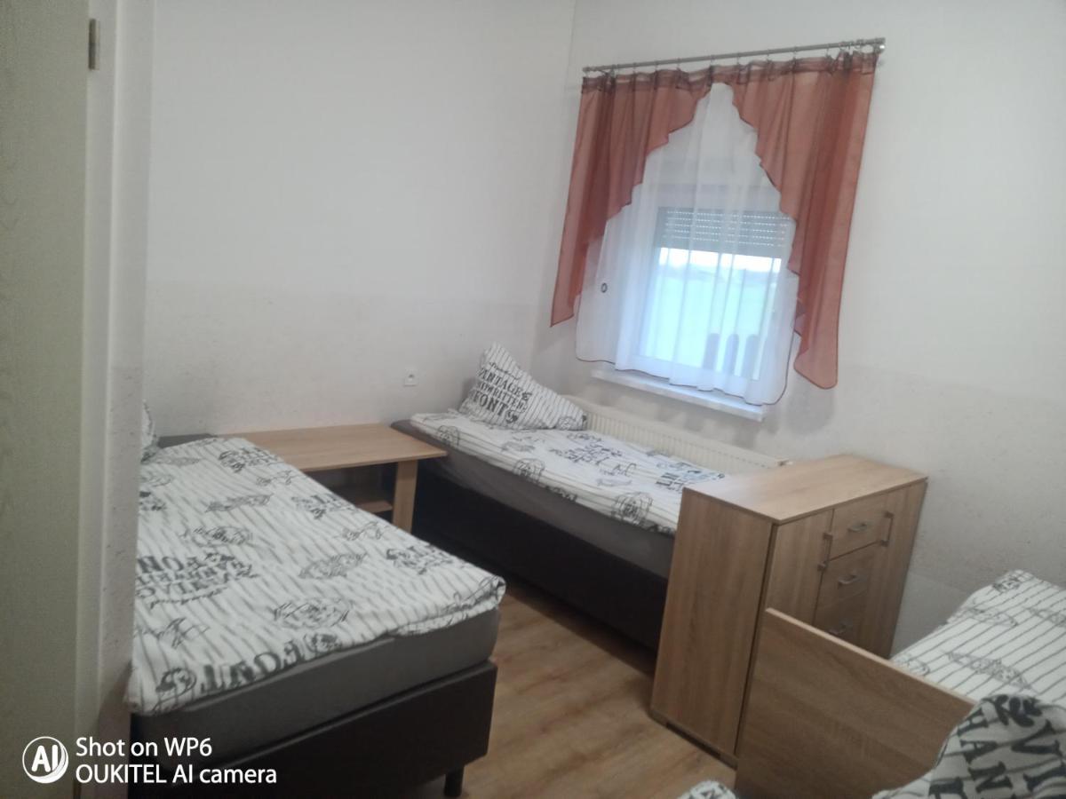 4U Hostel Zgorzelec - Free Parking Jedrzychowice  Экстерьер фото